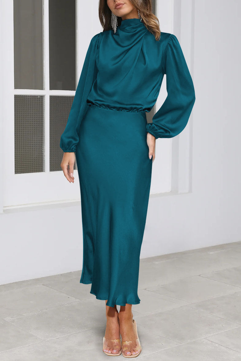 Robe mi-longue chic en satin à manches longues et col haut