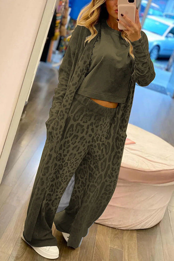 Conjunto de pantalón y cárdigan de manga larga con estampado de leopardo