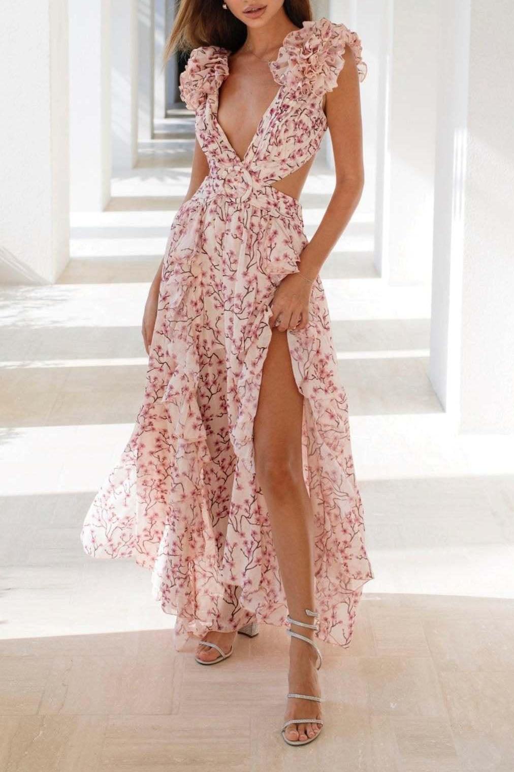 Robe dos nu à volants et décolleté en V profond