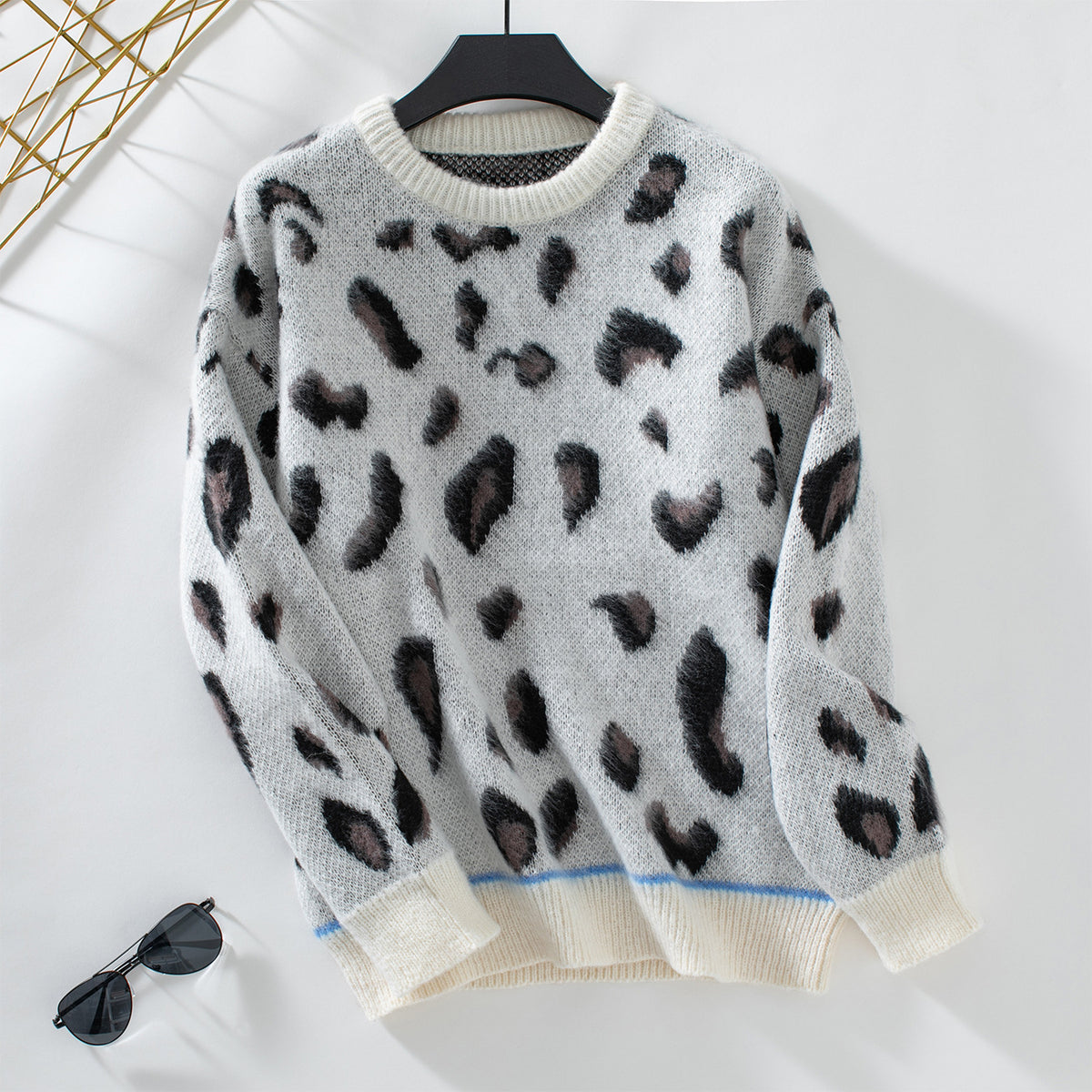 Leopard jacquard fleece sweater