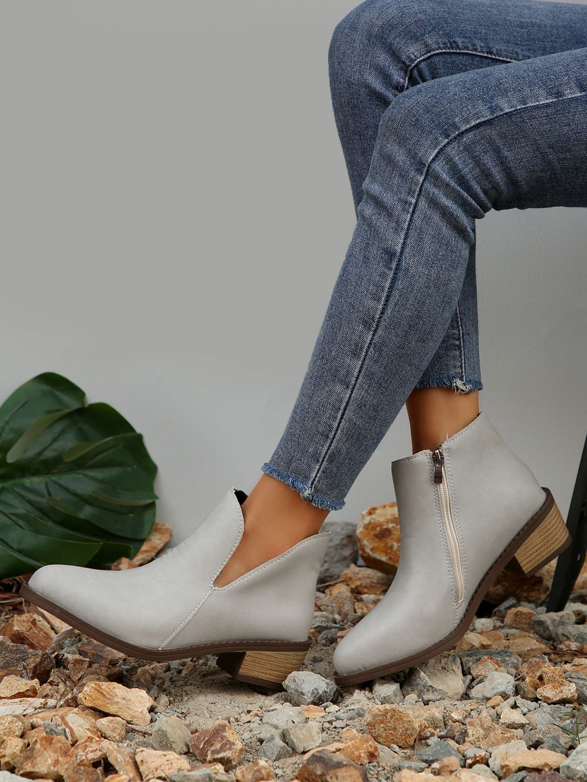 Asymmetric design zipper low thick heel chelsea boots