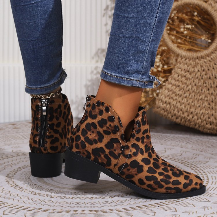 Brown suede leopard simple Chelsea shoes