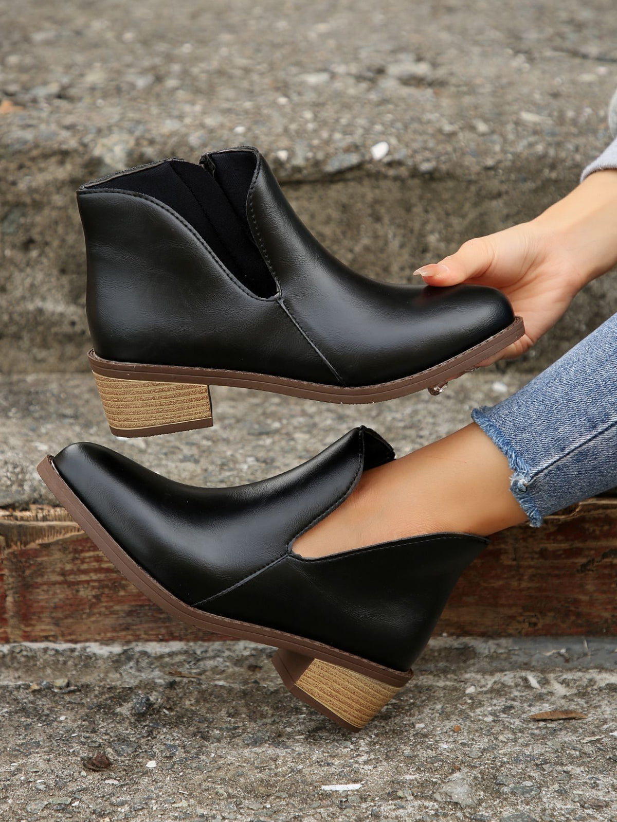 Asymmetric design zipper low thick heel chelsea boots