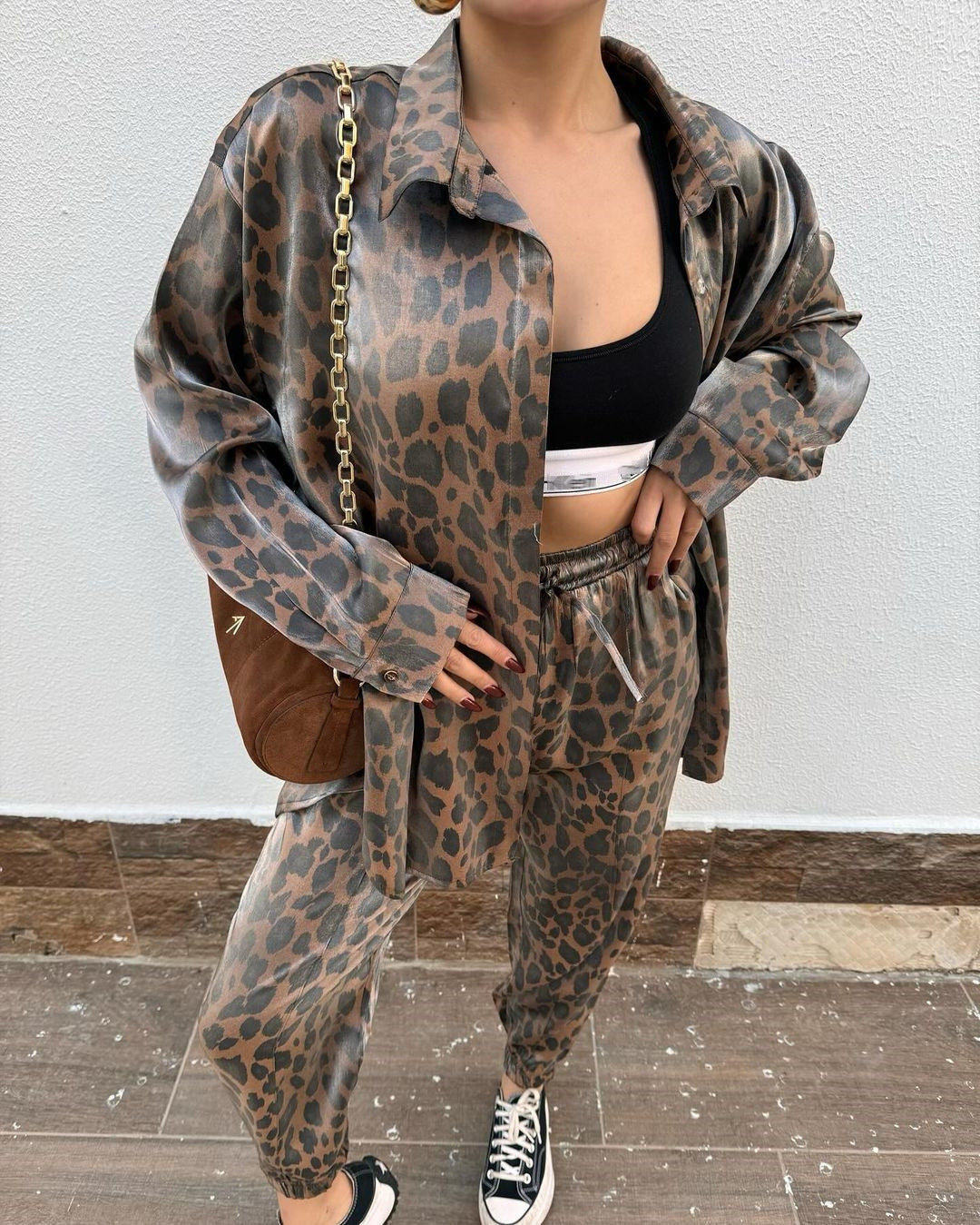 Leopard Shirt with High-waisted Tapered Cropped Pants Set