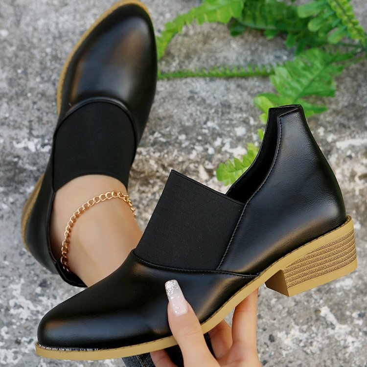 Stitched upper block heel mid heel Chelsea boots