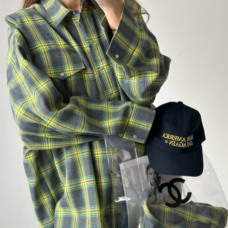 Retro versatile lapel plaid loose shirt