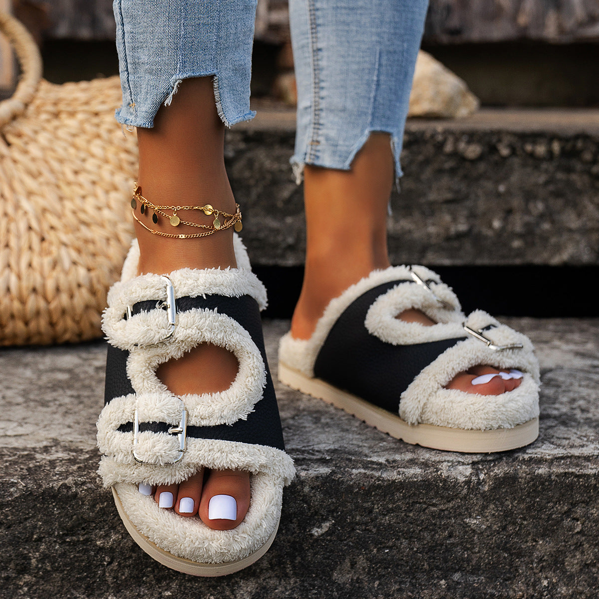 Velvet thick sole buckle fur slippers