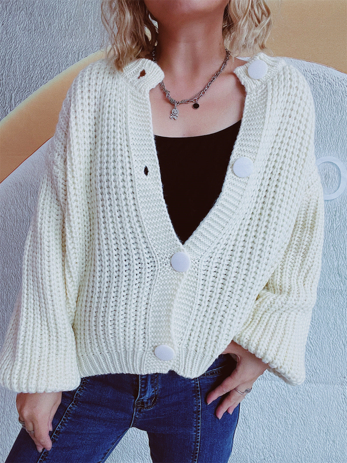 Large round button cropped knitted cardigan