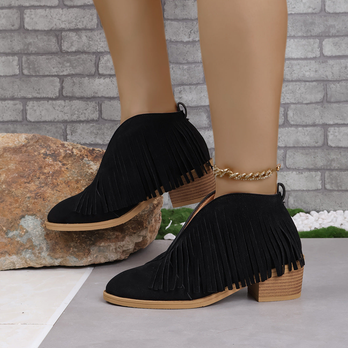 Fringed suede pointy toe retro leather boots