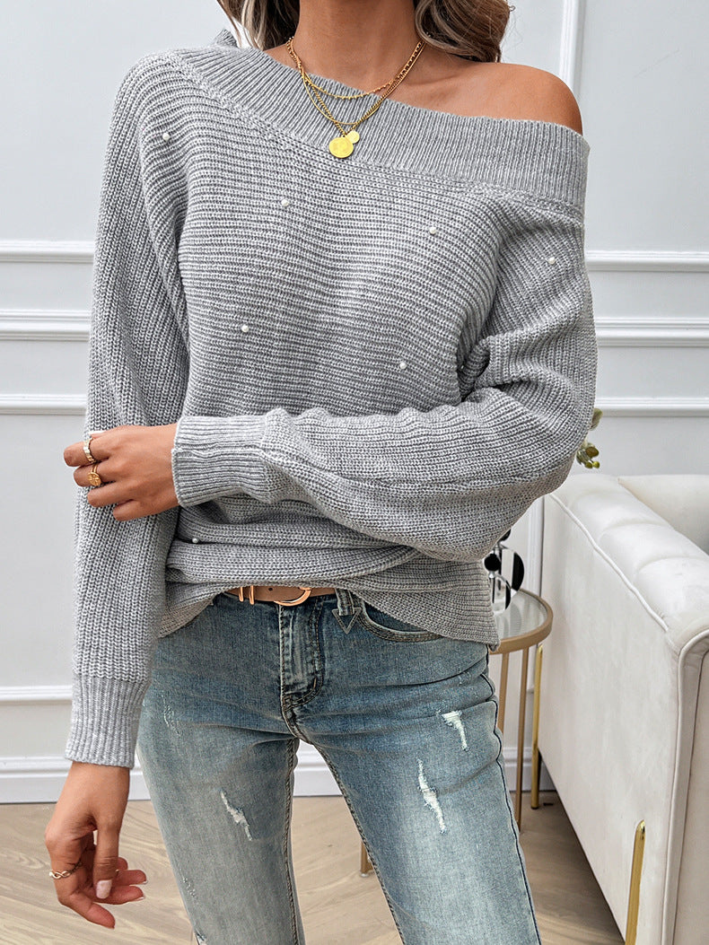 Solid color one-shoulder pearl knitted sweater