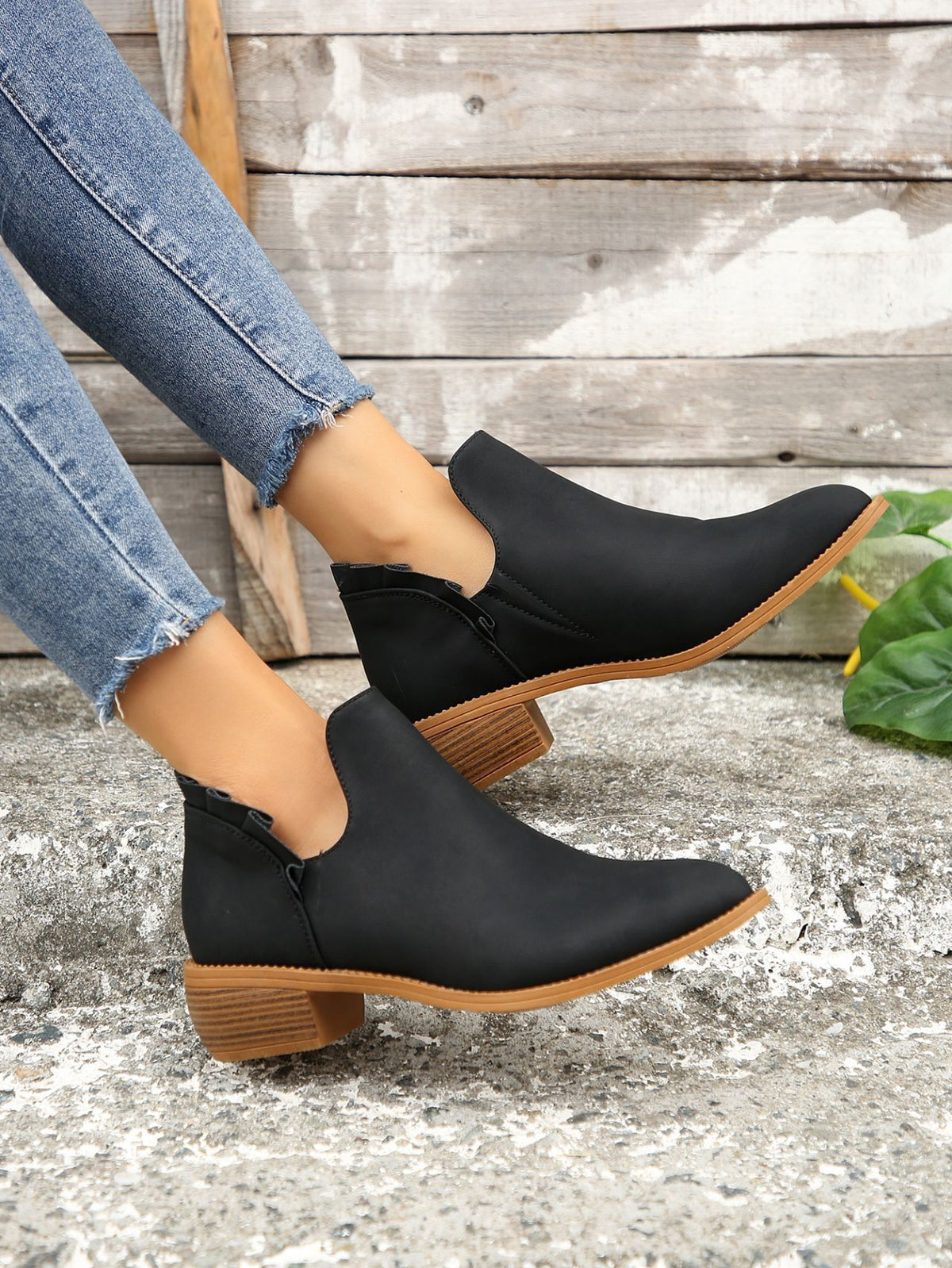 Ruffled Detail V-cut Chunky Low Heeled Slip On Ankle Botties