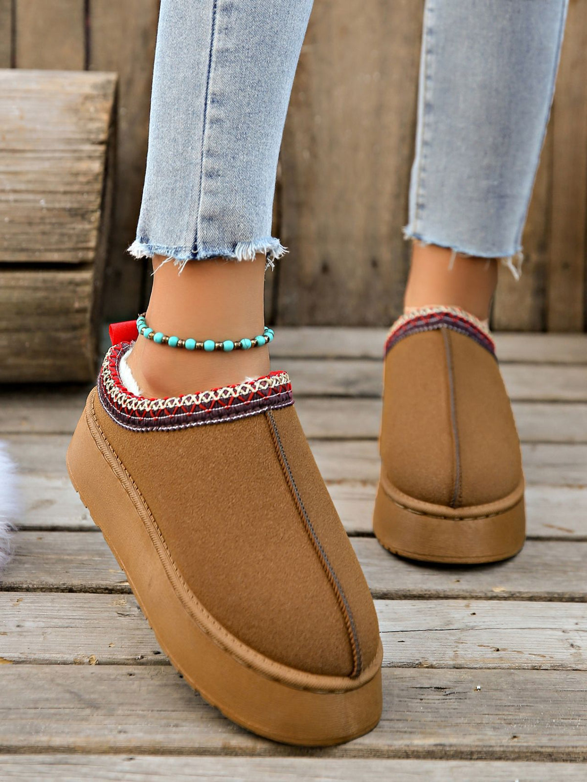 Low-top fleece lining slip-on snow boots