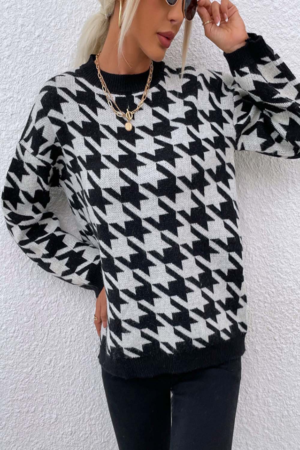 Houndstooth Round Neck Sweater