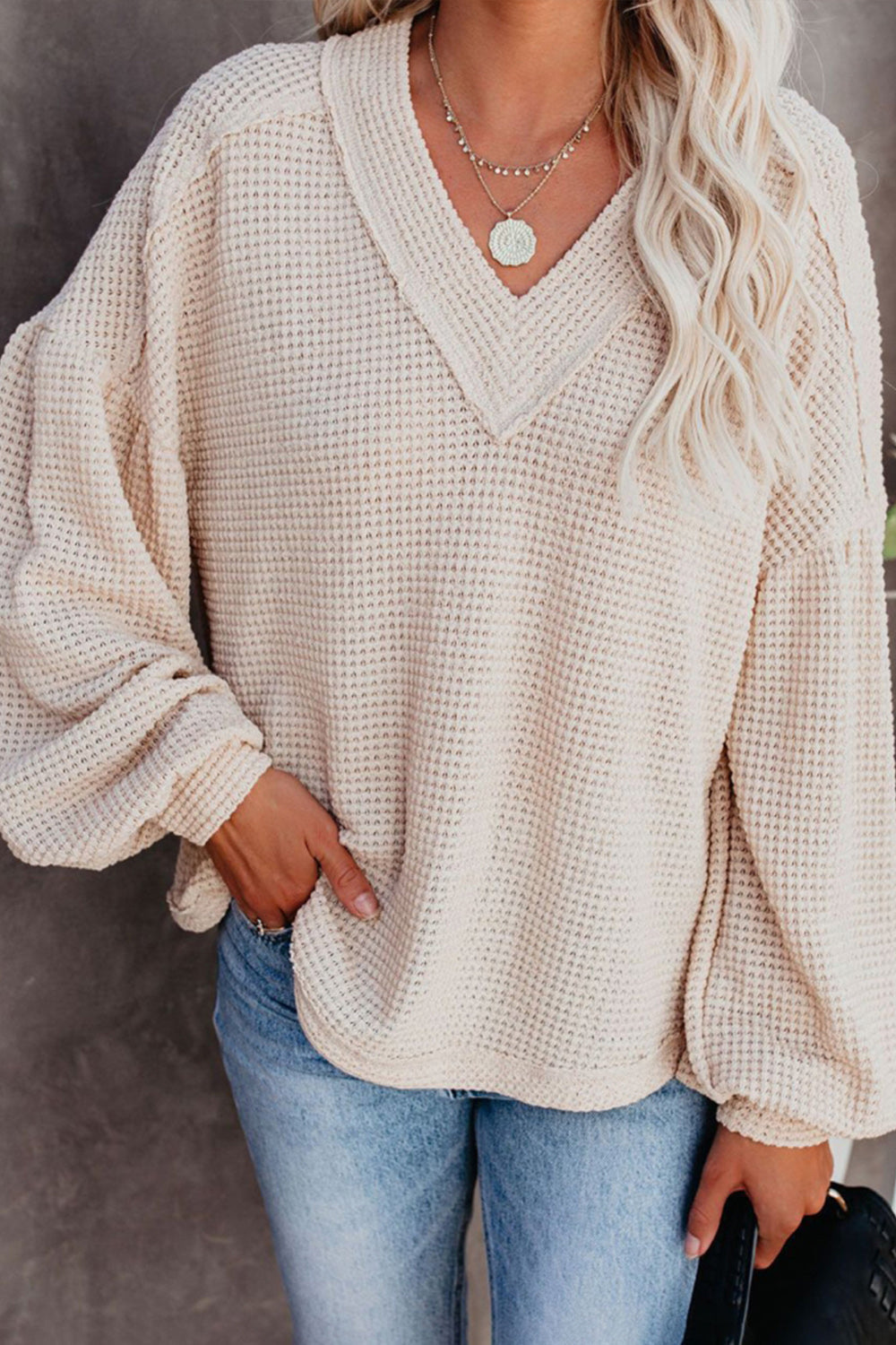 Solid V-neck Bubble Sleeve Top