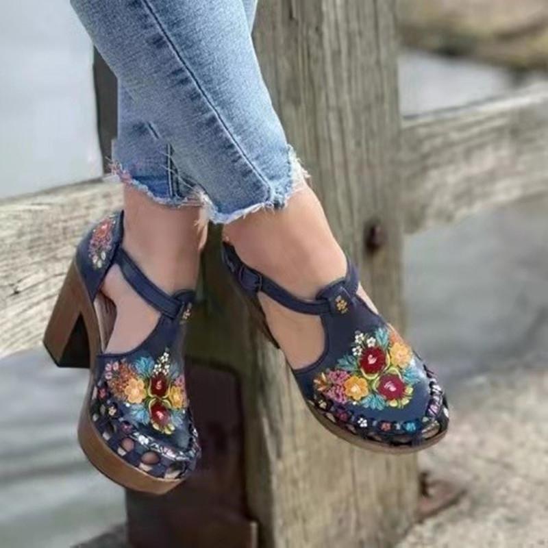 Square Heel Flower Printed Sandals