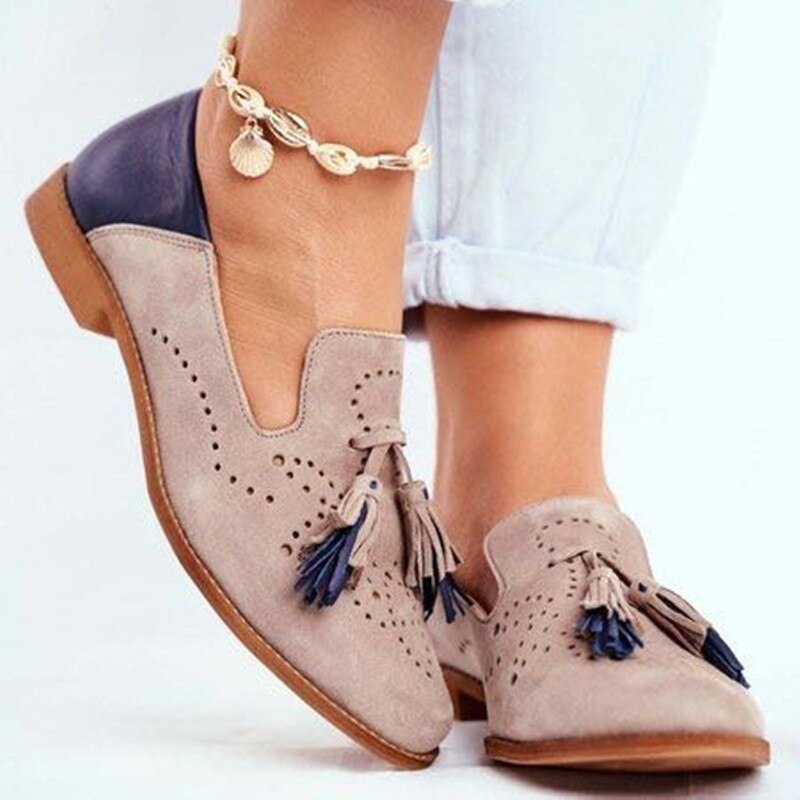 Chic Tassel Round Toe Loafers