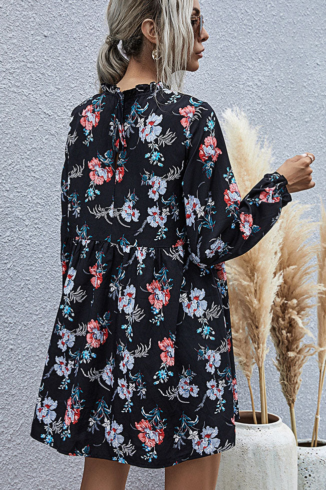 Robe florale ample à manches longues et taille haute