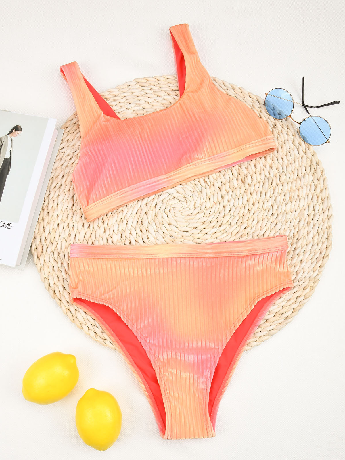 Conjunto de bikini de cintura alta con efecto tie-dye