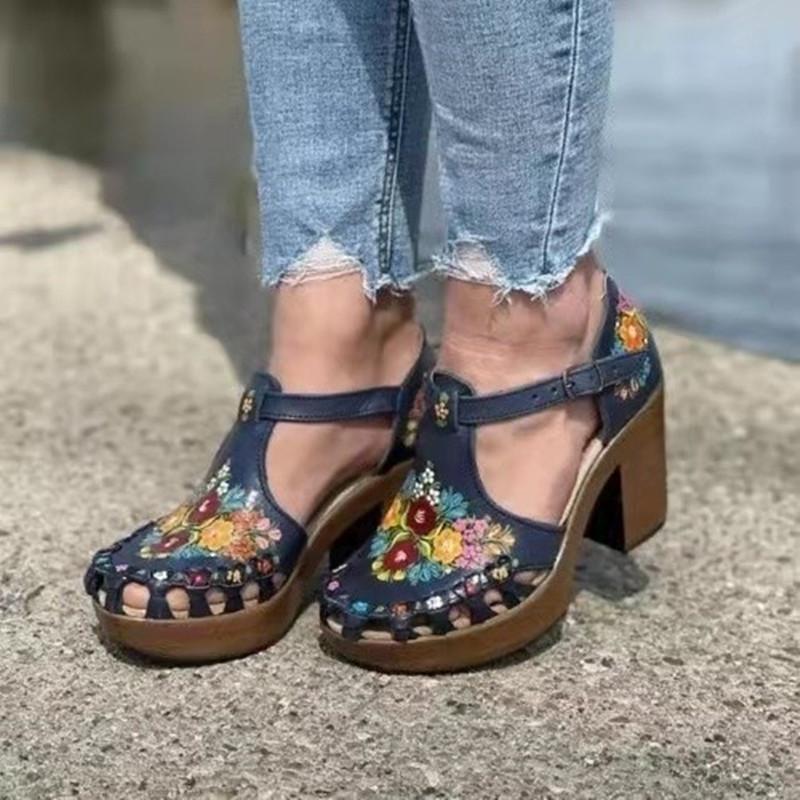 Square Heel Flower Printed Sandals