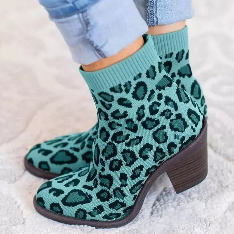 Botas tipo calcetín de punto con estampado de leopardo