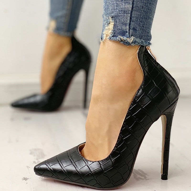 Chaussures à talons hauts solides