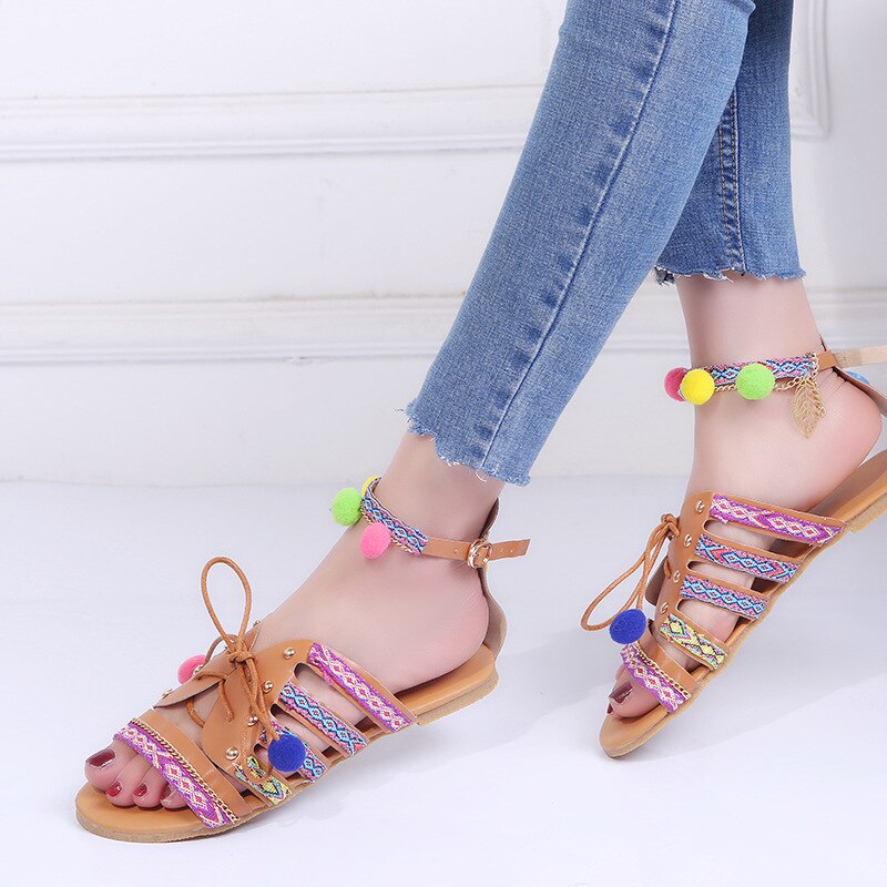 Sandalias bohemias con boca de pez