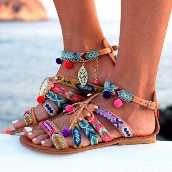 Sandalias bohemias con boca de pez