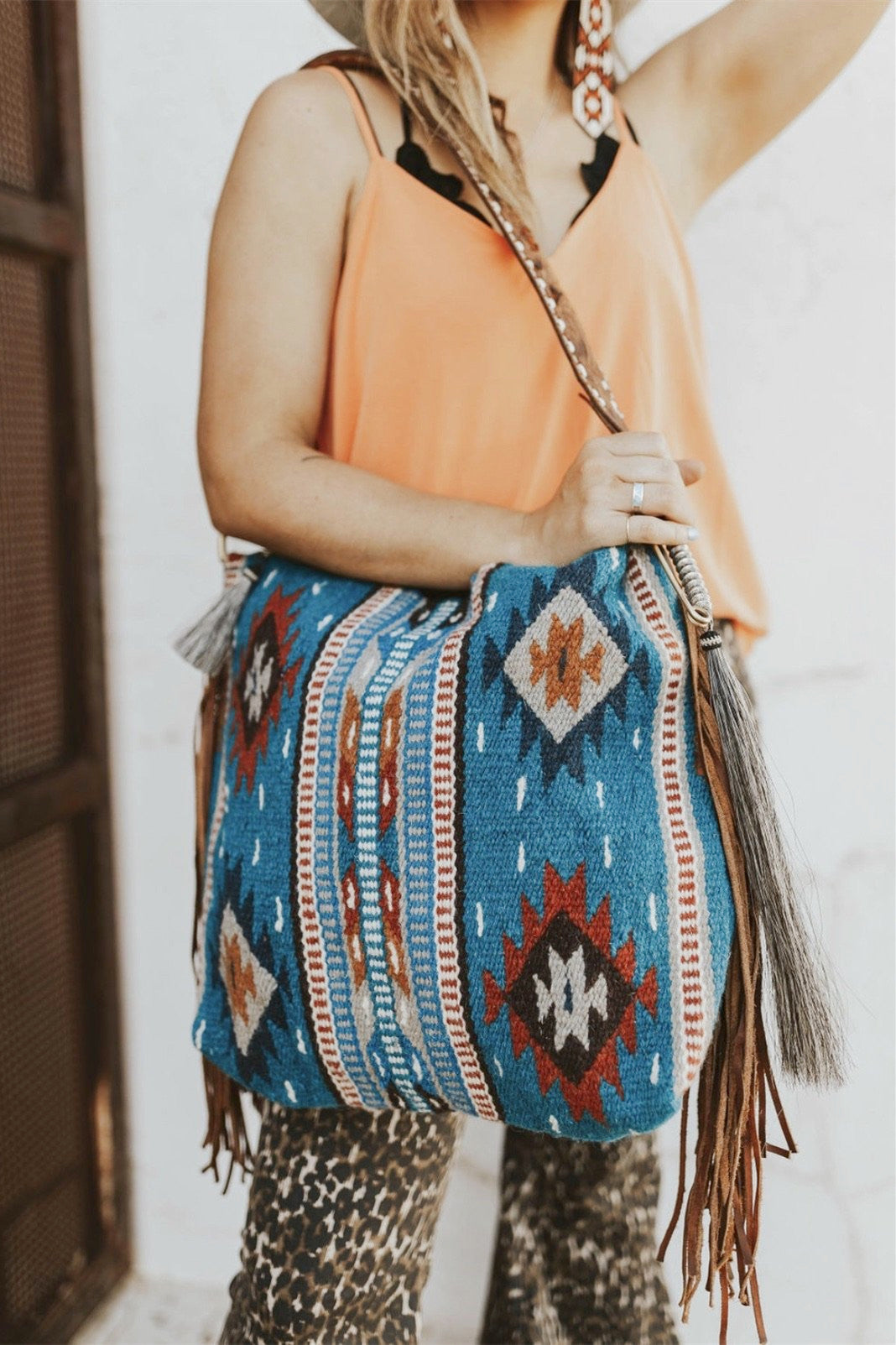 Bolso de hombro con borlas de lona vintage bohemio 