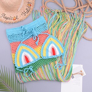 Passendes Bikini-Set im Boho-Stil mit Häkelmuster