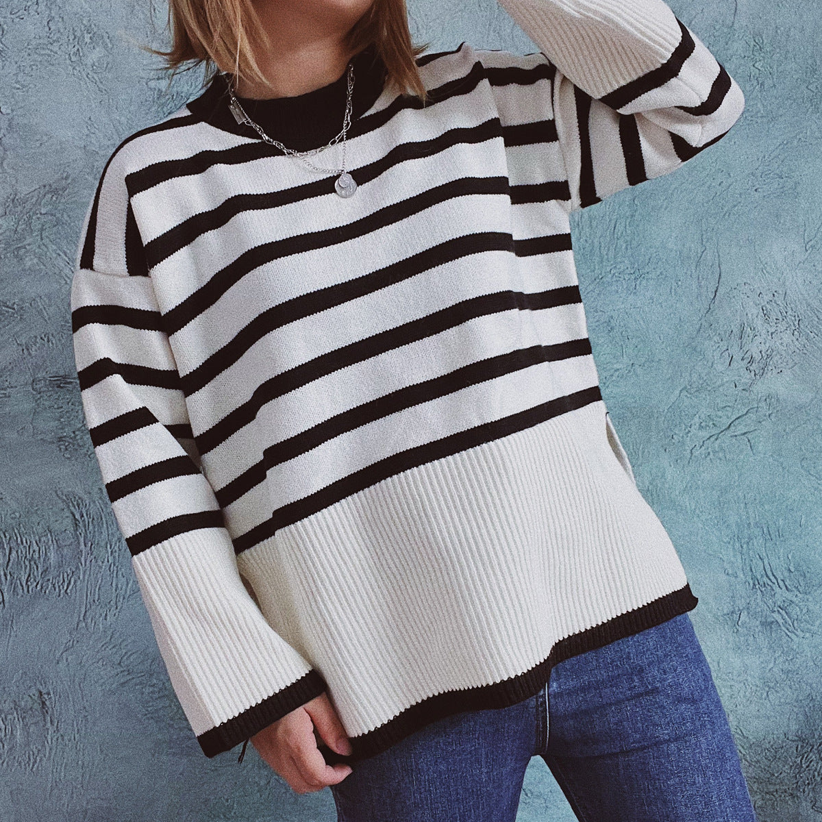 Loose Striped Contrast Slit Crewneck Sweater