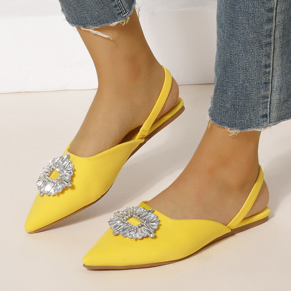 Pointed Toe Rhinestones Flat Sandals