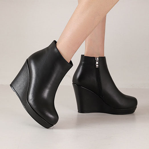 Round Toe Side Zip Platform High Heel Black Boots