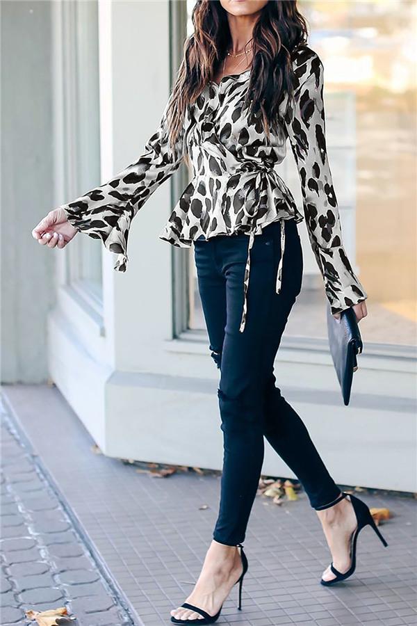 Leopard Flare Sleeve Top Blouses & Shirts 5201812281308 